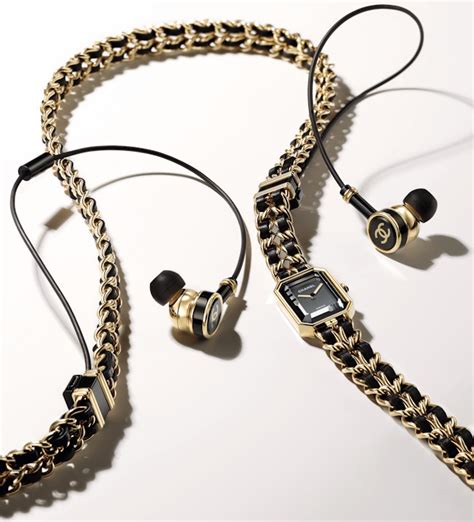 chanel's premiere headphones